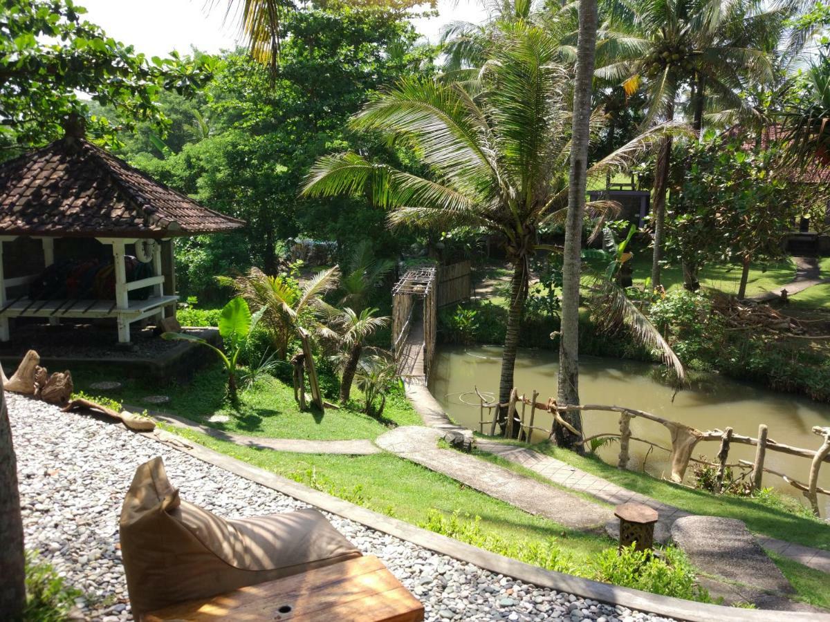 Gajah Mina Beach Resort Selemadeg  Luaran gambar