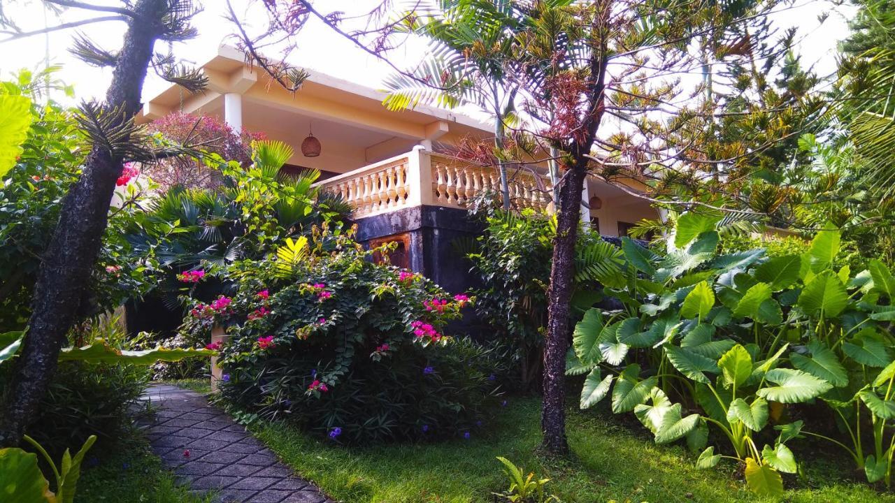 Gajah Mina Beach Resort Selemadeg  Luaran gambar